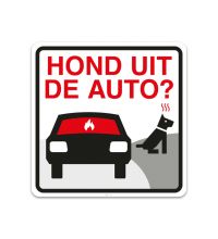HBP_01 Hond uit auto