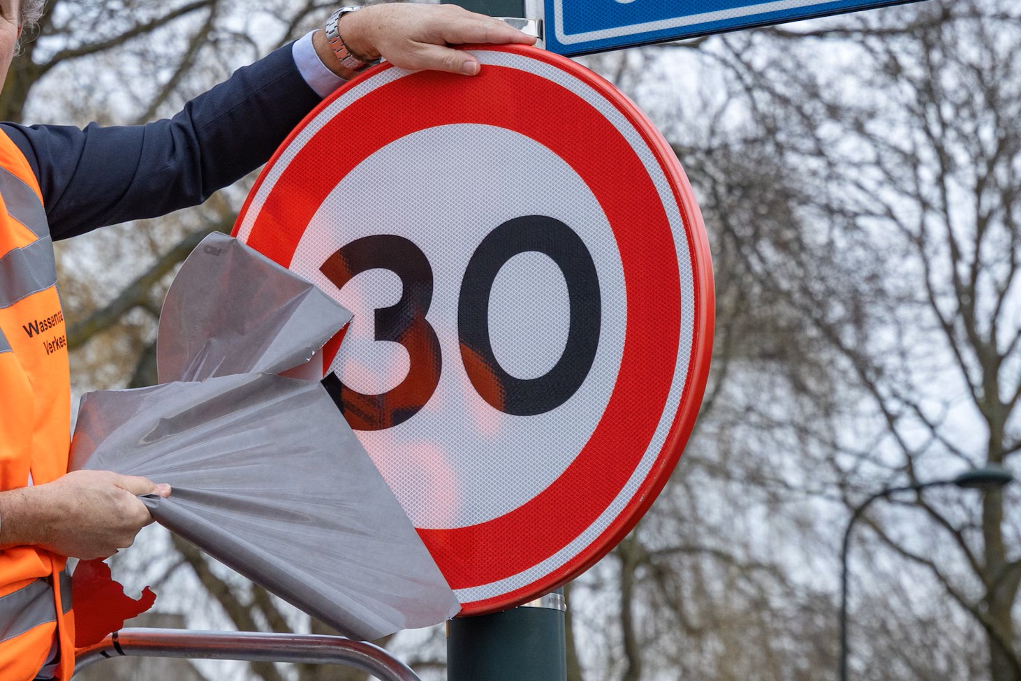 30 km/h op het bord. En in het straatbeeld?